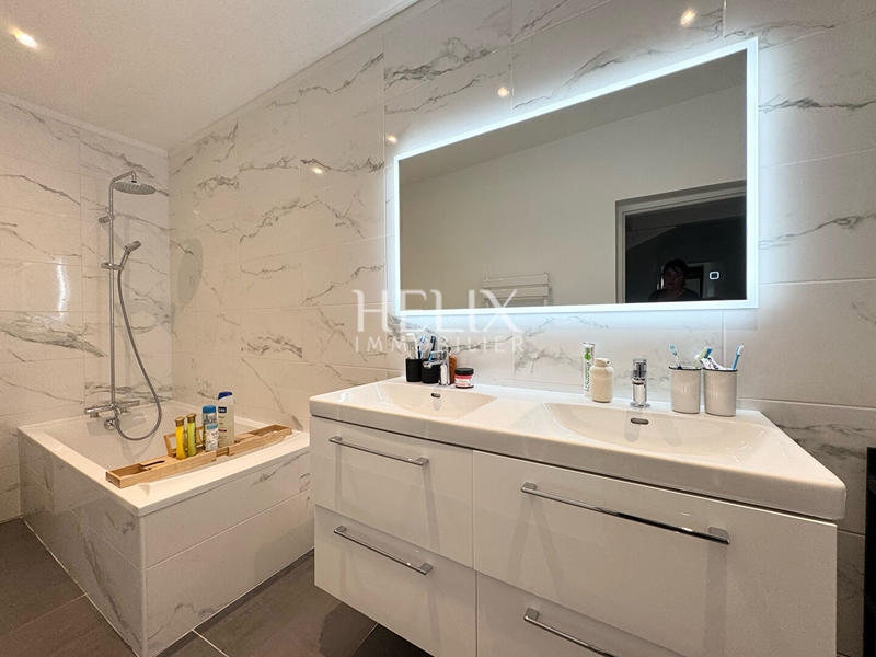 Maison - 155 m² - 6 pièces