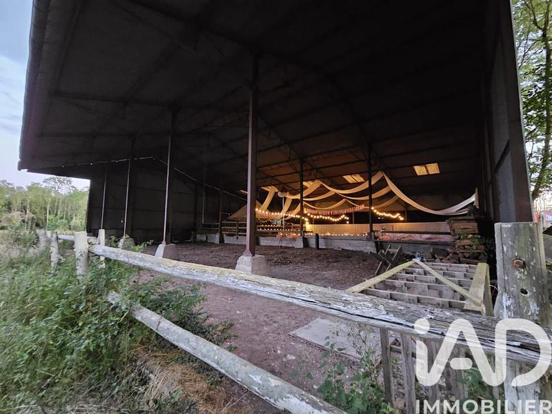 Maison - 370 m² - 14 pièces