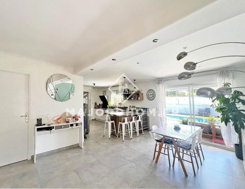 Maison - 128 m² - 4 pièces