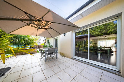 Maison - 136 m² - 6 pièces