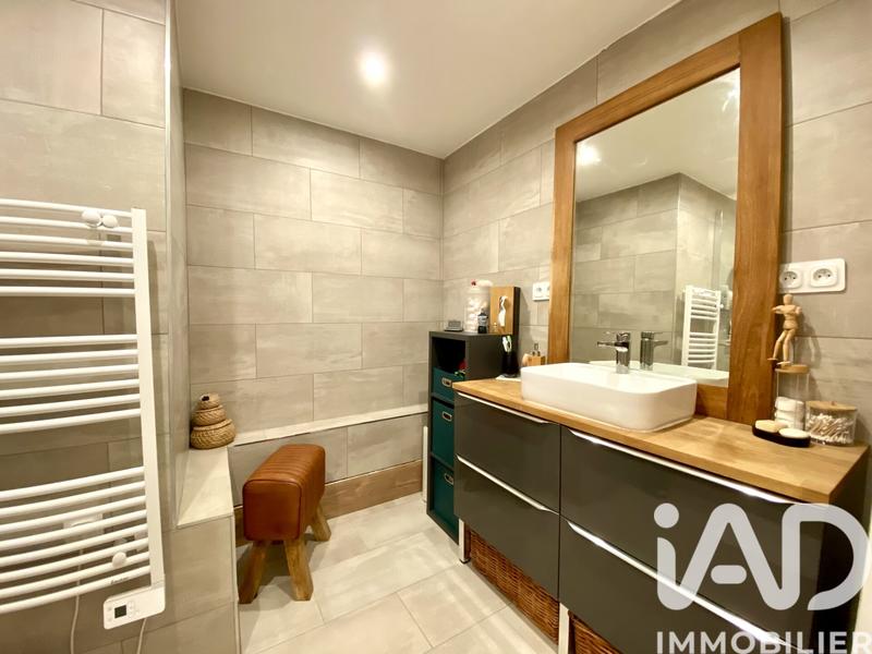 Appartement - 85 m² - 4 pièces