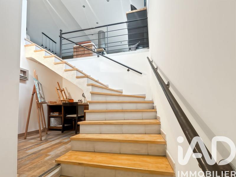 Maison - 181 m² - 8 pièces