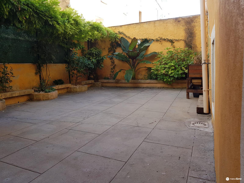 Maison - 142 m² - 9 pièces