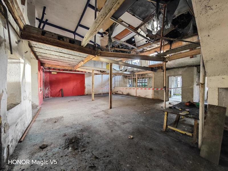 Immeuble - 2 850 m² - 15 pièces