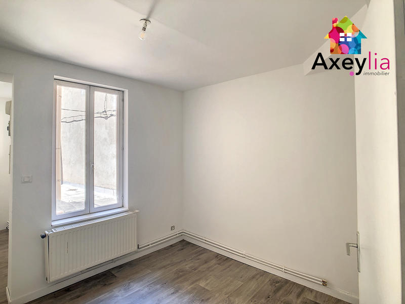 Appartement - 70 m² - 2 pièces