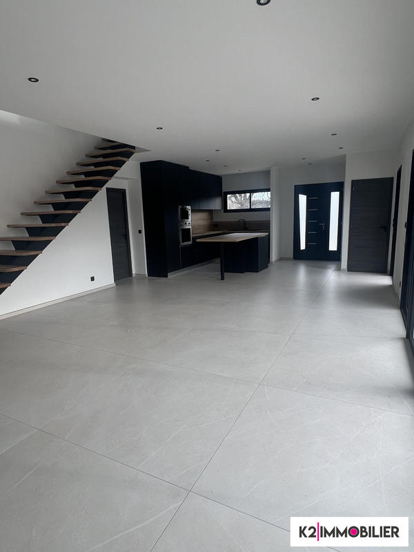 Villa - 130 m² - 5 pièces