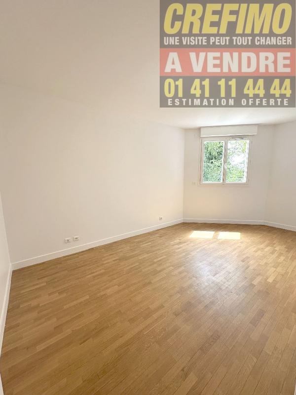 Appartement - 92 m² - 4 pièces