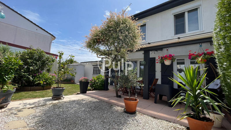 Maison - 110 m² - 6 pièces