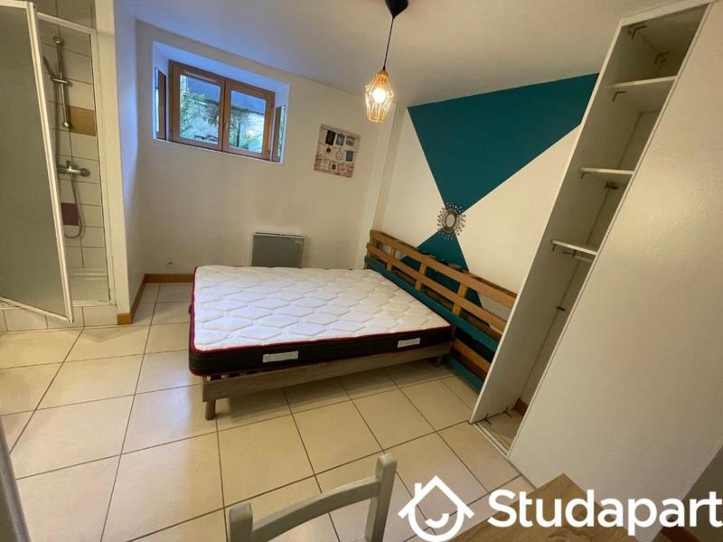 Chambre - 17 m² - 1 pièce