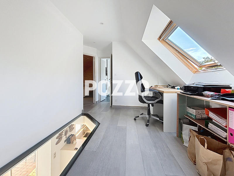 Maison - 158 m² - 6 pièces