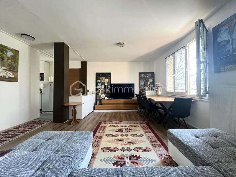 Appartement - 57 m² - 3 pièces