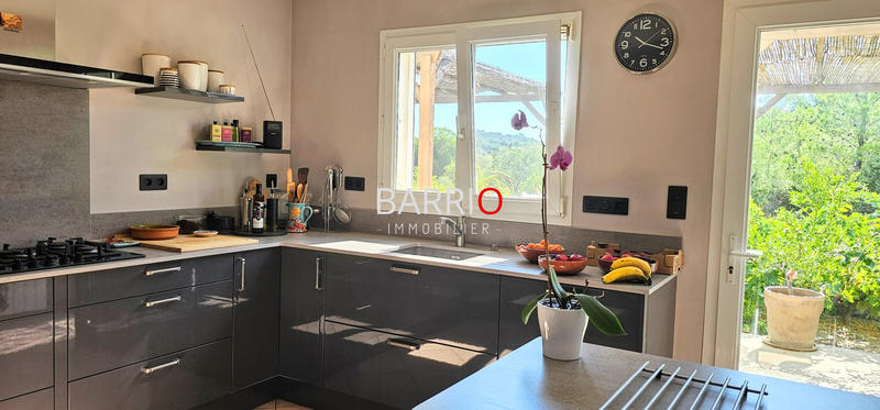 Maison - 144 m² - 5 pièces