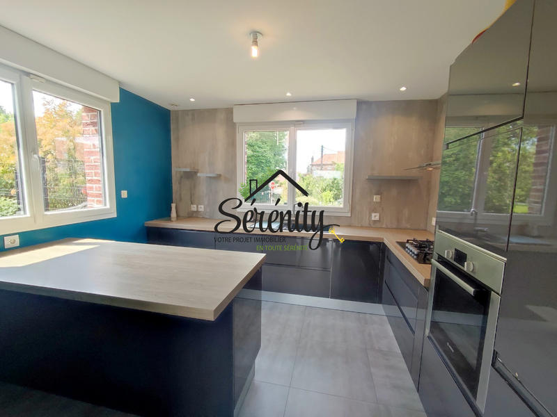 Maison - 150 m² - 7 pièces