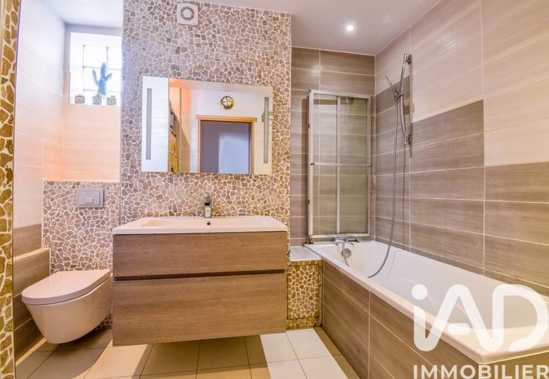 Appartement - 86 m² - 4 pièces