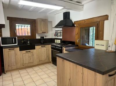 Maison - 182 m² - 7 pièces