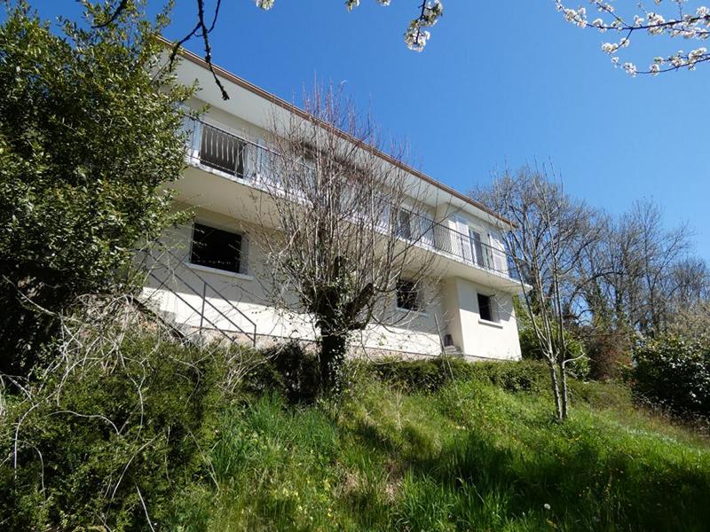 Maison - 102 m² - 5 pièces