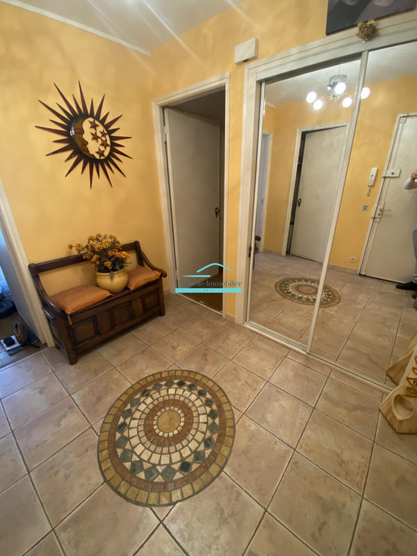 Appartement - 110 m² - 4 pièces