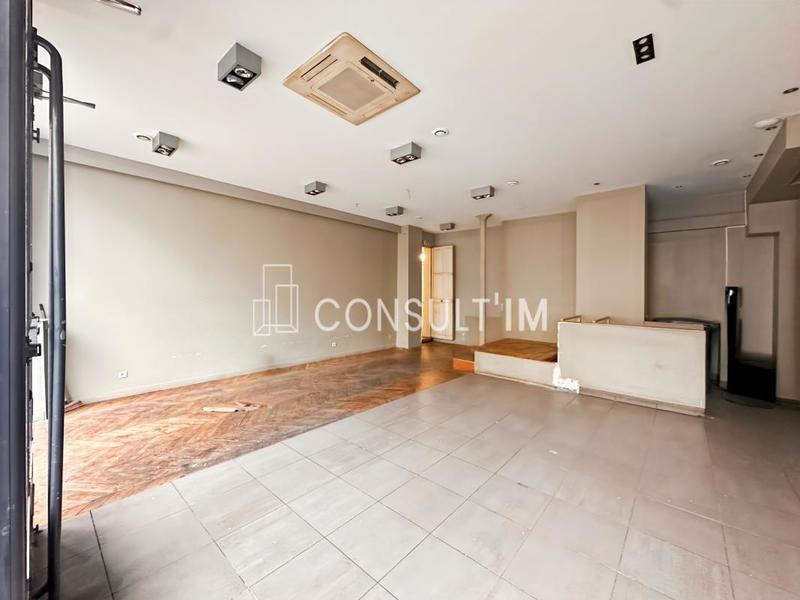 Local commercial - 99 m²
