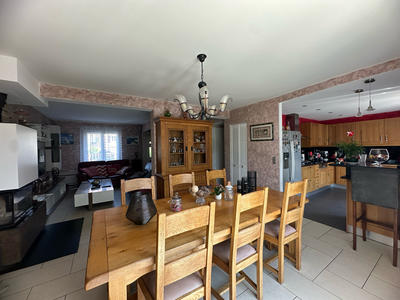 Maison - 105 m² - 7 pièces