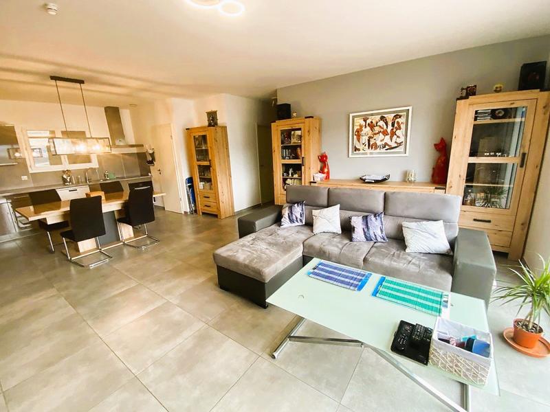 Maison - 81 m² - 3 pièces