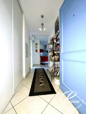 Appartement - 86 m² - 4 pièces