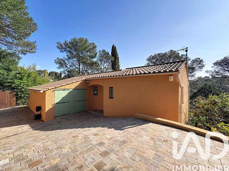 Maison - 135 m² - 6 pièces