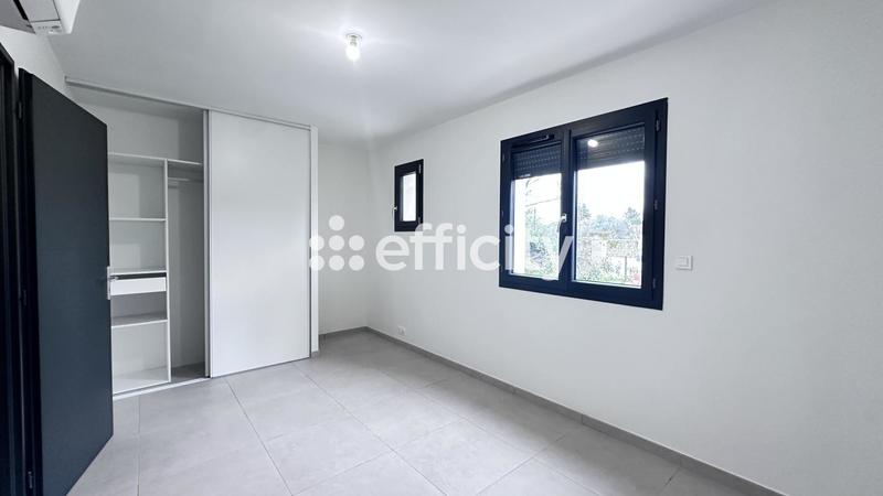 Pavillon - 100 m² - 4 pièces