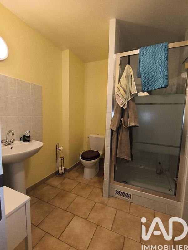 Maison - 260 m² - 9 pièces