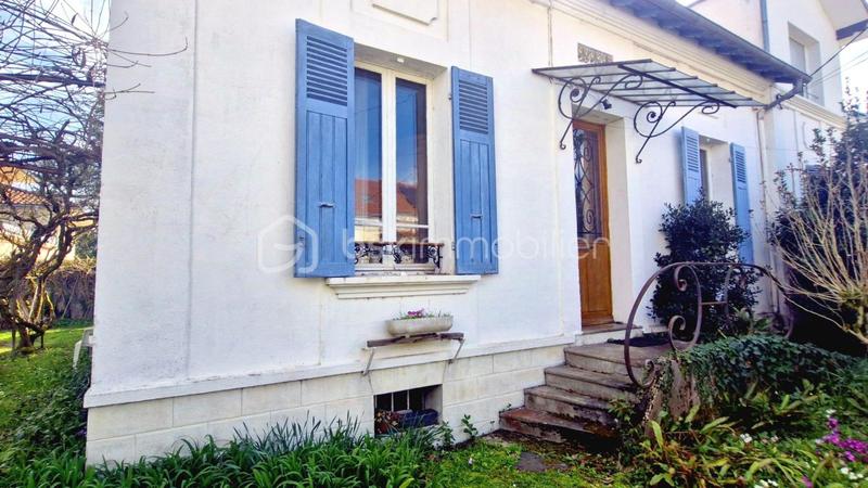 Maison ancienne - 95 m² - 5 pièces