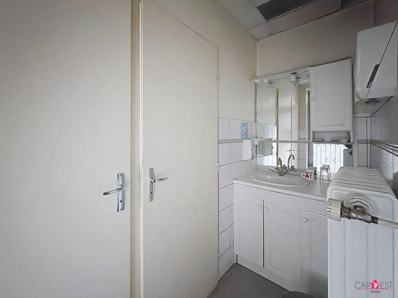 Maison - 220 m² - 8 pièces