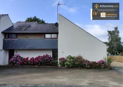 Maison - 200 m² - 7 pièces