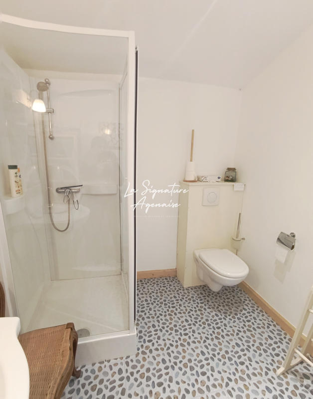 Propriété - 297 m² - 10 pièces
