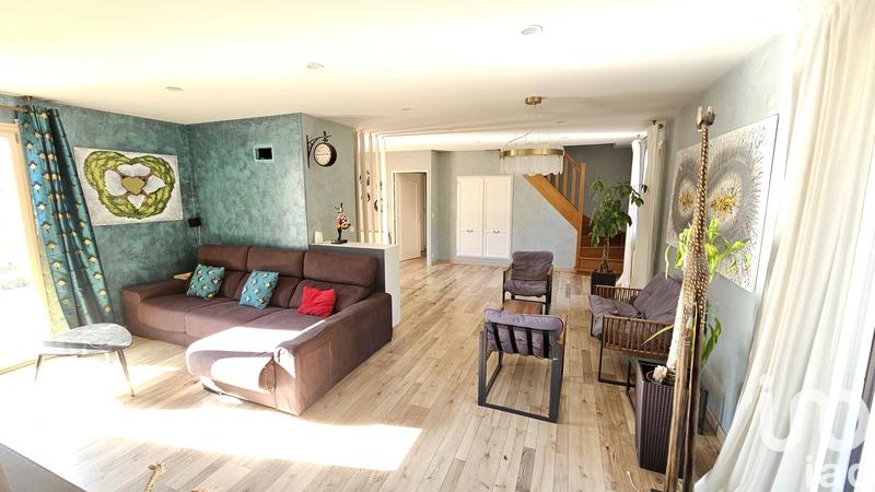 Maison - 113 m² - 5 pièces