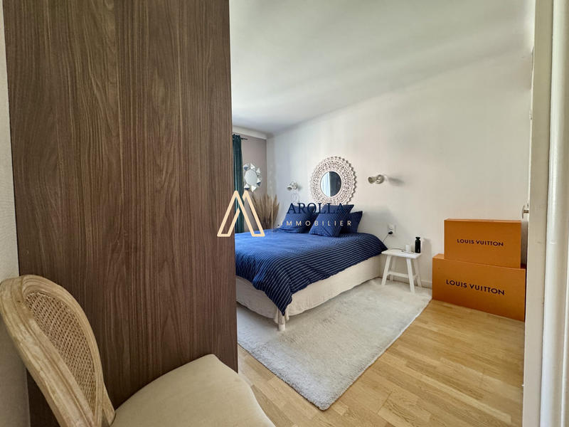 Appartement - 84 m² - 4 pièces