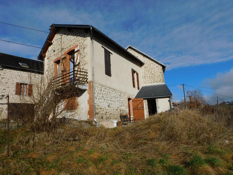 Maison - 75 m² - 5 pièces