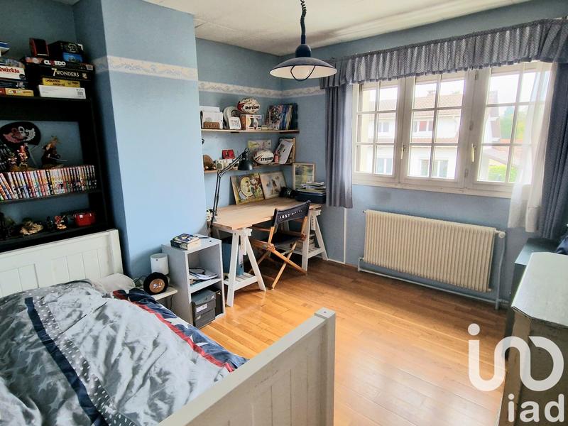 Maison - 172 m² - 9 pièces