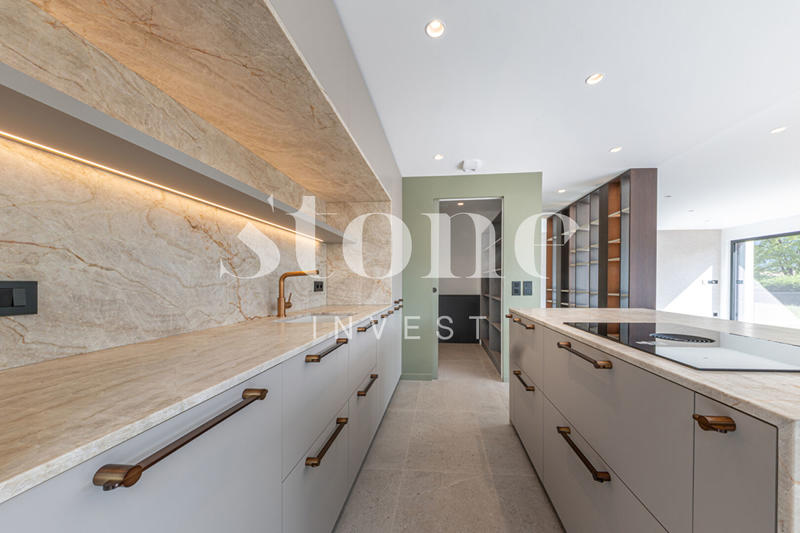 Maison - 136 m² - 5 pièces