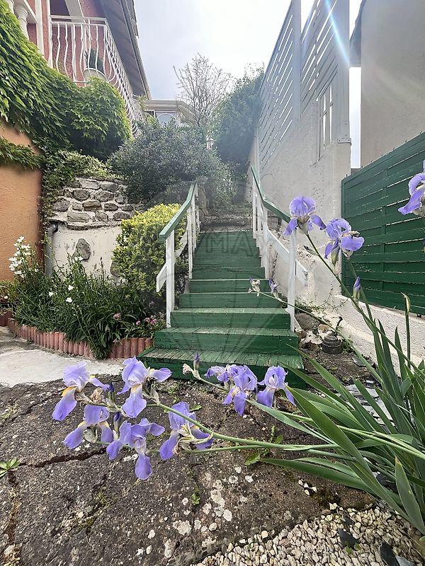 Villa - 136 m² - 6 pièces