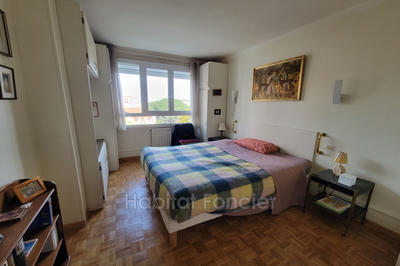 Appartement - 82 m² - 3 pièces