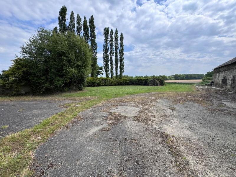 Maison - 237 m² - 8 pièces