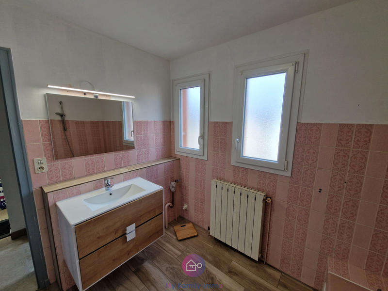 Maison - 92 m² - 5 pièces