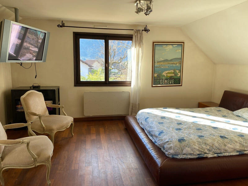 Maison - 185 m² - 6 pièces