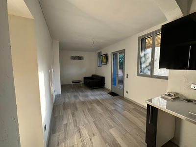 Maison - 65 m² - 3 pièces