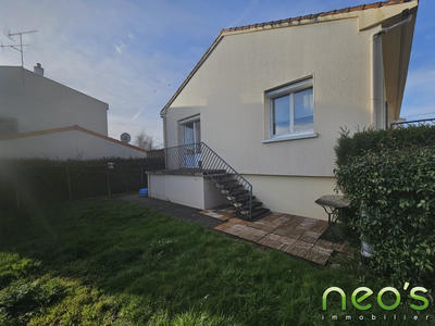 Maison - 95 m² - 4 pièces