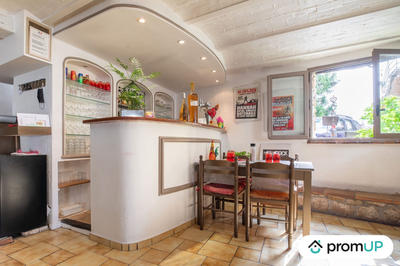 Fonds de commerce - 200 m²