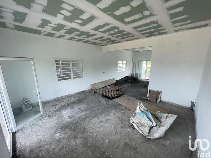 Local commercial - 204 m²