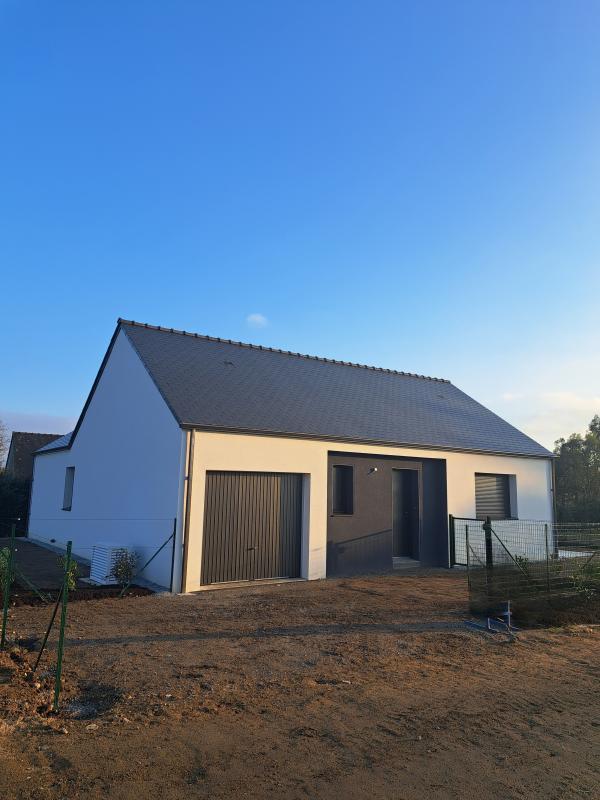 Maison - 98 m² - 4 pièces