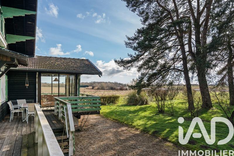 Maison - 180 m² - 7 pièces