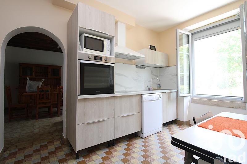 Maison - 180 m² - 10 pièces