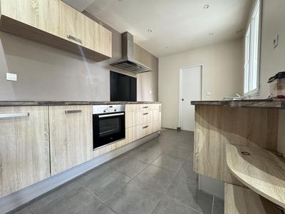 Maison - 100 m² - 6 pièces